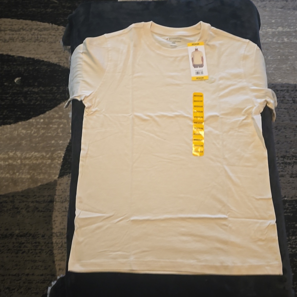 Medium Champion crew neck tee